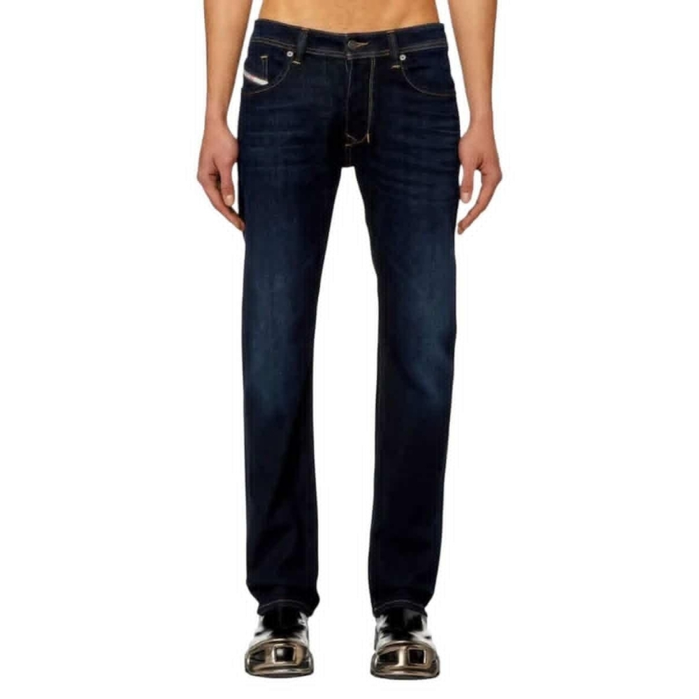 Diesel ($295) Larkee 1985 Regular Straight Jeans